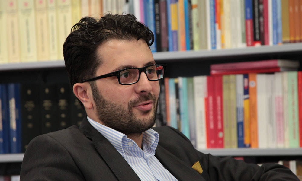 enes bayraklı söyleşi İslamofobi