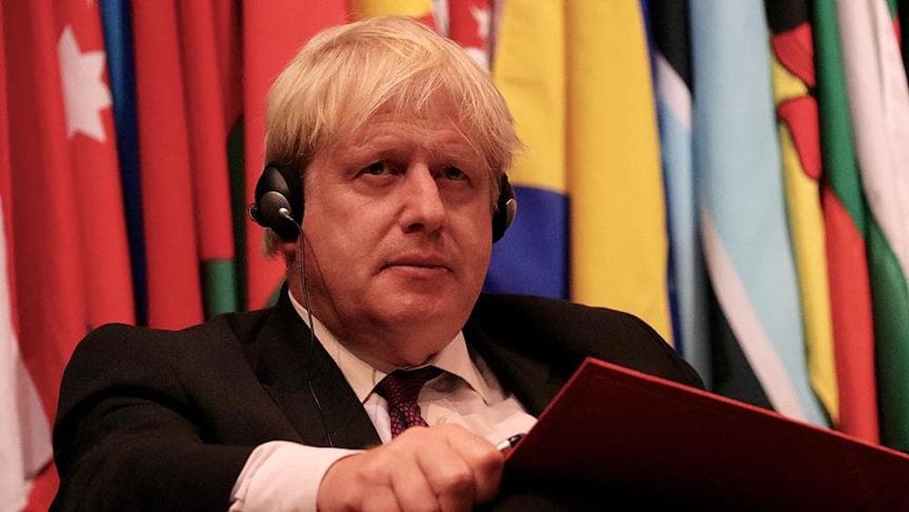 İngiltere | Dışişleri Bakanı Johnson İstifa Etti