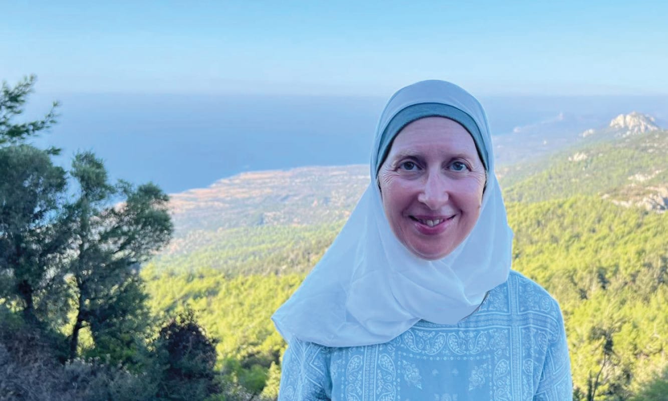 carla amina baghajati avusturyada başörtüsü yasağı